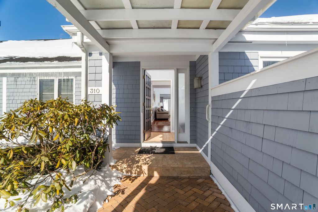 310 Lansdowne Road 310, Westport, CT 06880