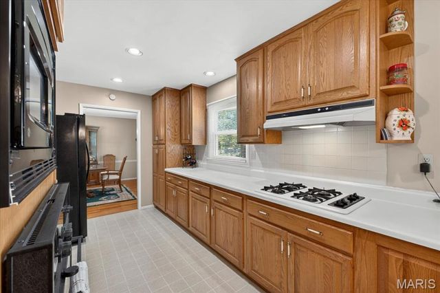 249 Aspen Trail Drive, Ballwin, MO 63011