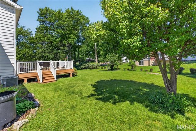 249 Aspen Trail Drive, Ballwin, MO 63011
