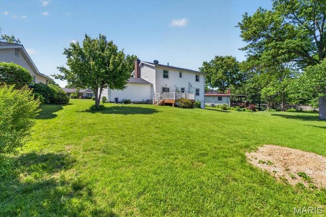 249 Aspen Trail Drive, Ballwin, MO 63011