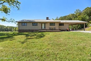 103 Duncan Woods Rd, Oliver Springs, TN 37840
