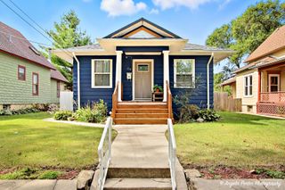 210 Orchard Street, Elgin, IL 60123
