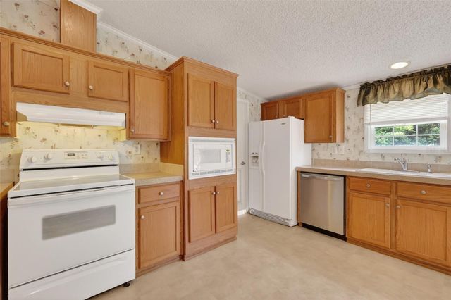 10380 SE 127TH LANE, Belleview, FL 34420