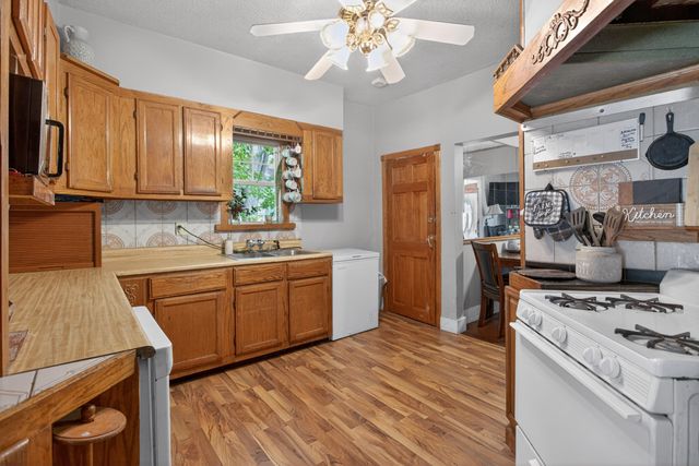 824 Maltby Street, Jackson, MI 49202