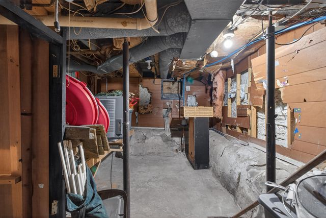 824 Maltby Street, Jackson, MI 49202