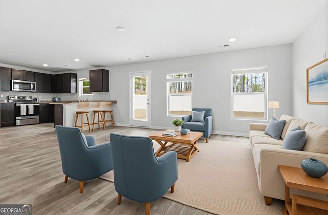 490 Caledon Way, Hampton, GA 30228