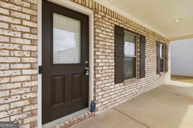 490 Caledon Way, Hampton, GA 30228