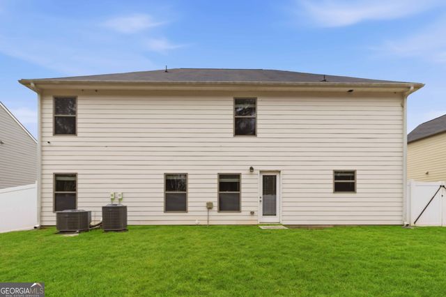 490 Caledon Way, Hampton, GA 30228