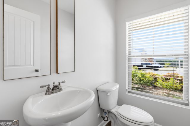 490 Caledon Way, Hampton, GA 30228