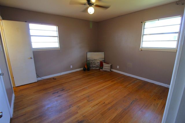 4949 S LAKE PARK DRIVE, Wichita Falls, TX 76302