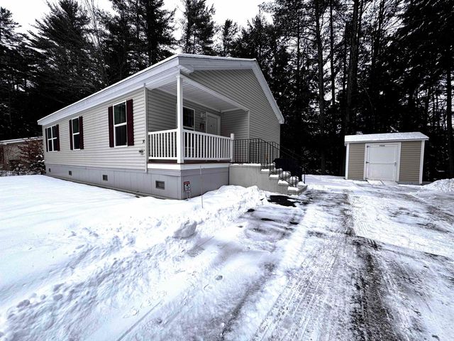 30 Evergreen Lane, Hopkinton, NH 03229