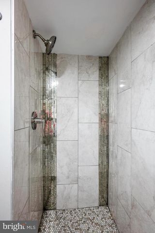 1621 E 32ND ST, Baltimore, MD 21218