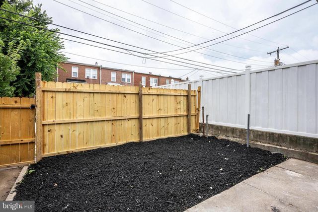 1621 E 32ND ST, Baltimore, MD 21218