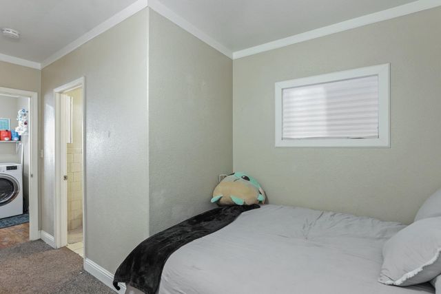 1116 W Park St, Stockton, CA 95203