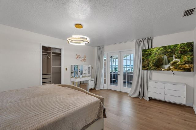 606 N SHORE DRIVE, Leesburg, FL 34748