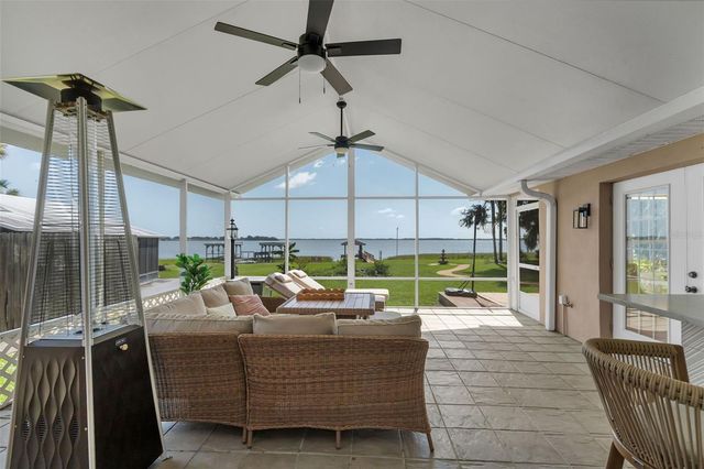 606 N SHORE DRIVE, Leesburg, FL 34748