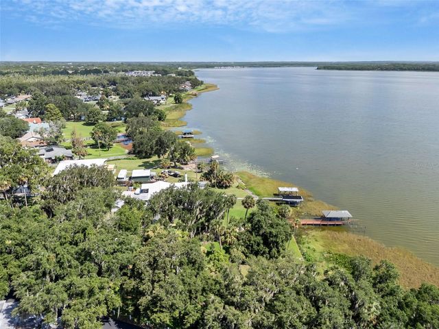 606 N SHORE DRIVE, Leesburg, FL 34748