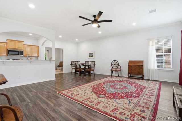 4306 Greentree Way 13, Sand Springs, OK 74063