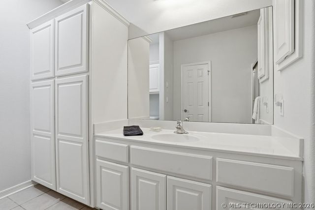 4306 Greentree Way 13, Sand Springs, OK 74063