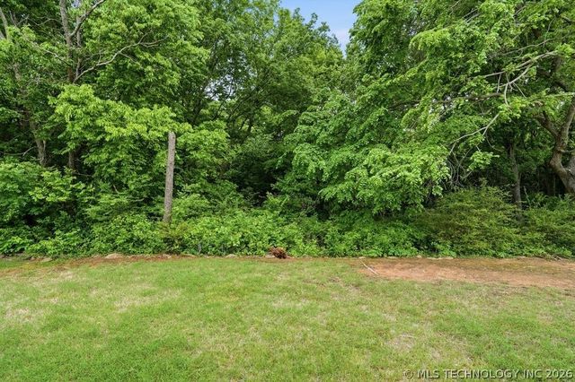 4306 Greentree Way 13, Sand Springs, OK 74063