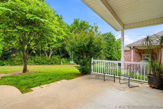 4306 Greentree Way 13, Sand Springs, OK 74063