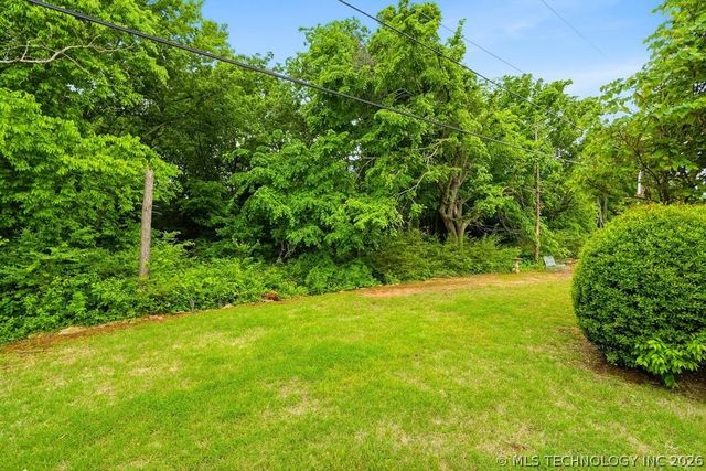 4306 Greentree Way 13, Sand Springs, OK 74063
