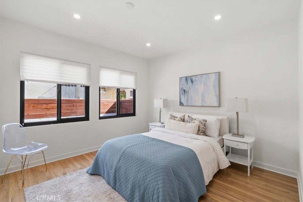 Image 22 of property listing at 3893 Cherrywood, Los Angeles, CA 90008