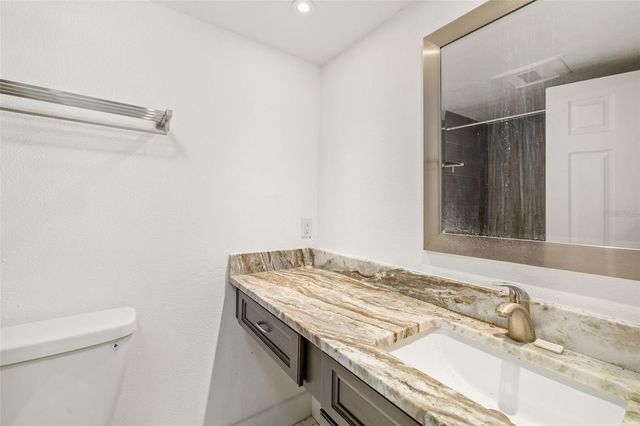 2224 BAHIA VISTA STREET E1, Sarasota, FL 34239