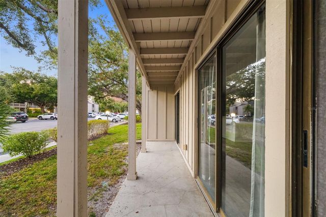 2224 BAHIA VISTA STREET E1, Sarasota, FL 34239