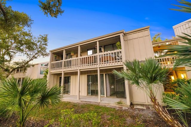 2224 BAHIA VISTA STREET E1, Sarasota, FL 34239