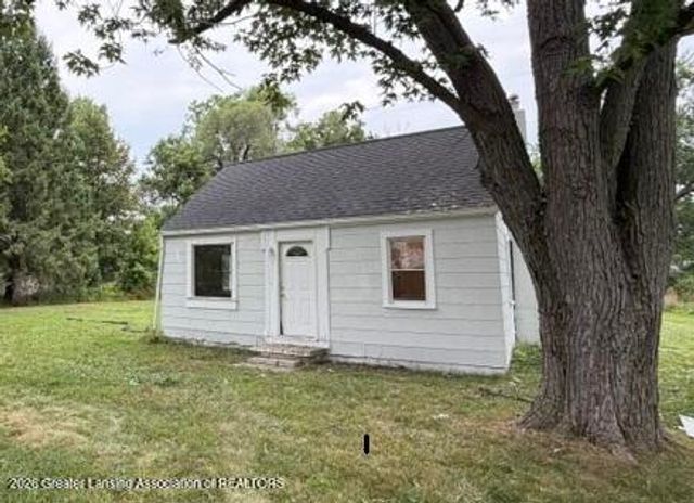 2114 Reo Road, Lansing, MI 48910