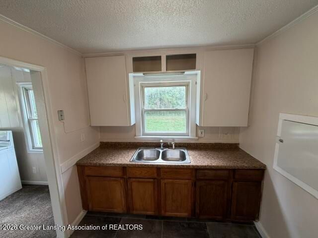 2114 Reo Road, Lansing, MI 48910