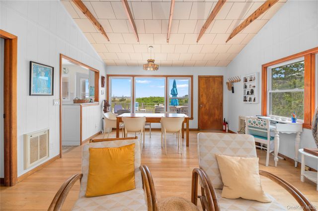 58 Gale Avenue, Seaview, NY 11770