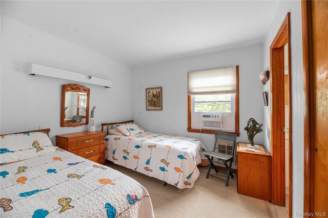 58 Gale Avenue, Seaview, NY 11770