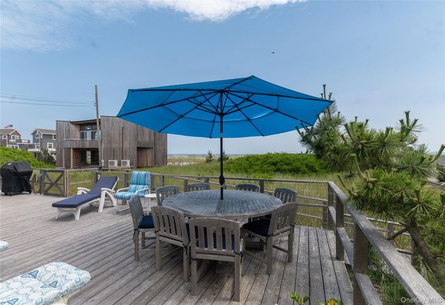 58 Gale Avenue, Seaview, NY 11770