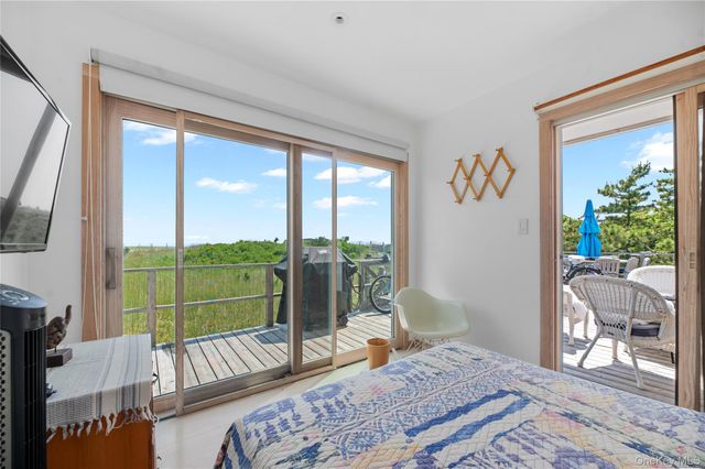 58 Gale Avenue, Seaview, NY 11770