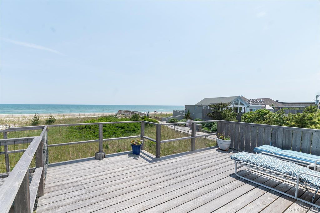 58 Gale Avenue, Seaview, NY 11770