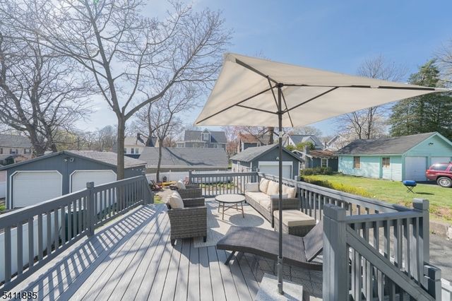 9 Fernwood Road, Maplewood Twp., NJ 07040
