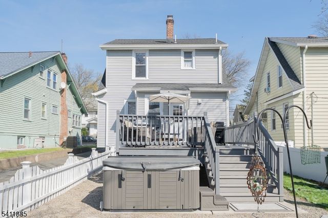 9 Fernwood Road, Maplewood Twp., NJ 07040
