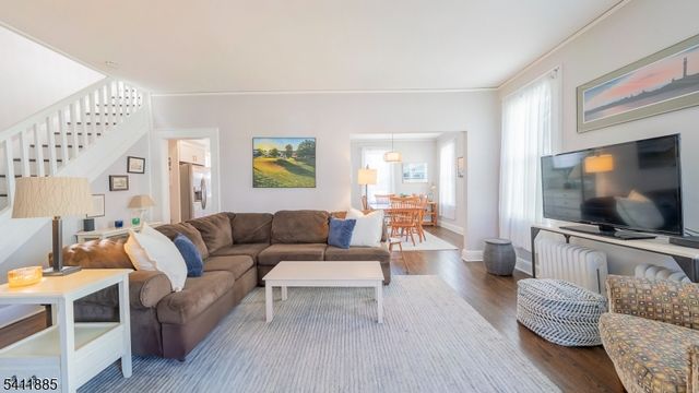 9 Fernwood Road, Maplewood Twp., NJ 07040