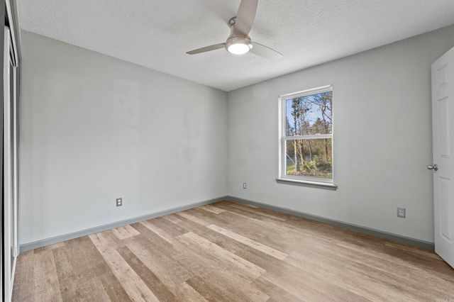 134 Harrington Street, Gassville, AR 72635