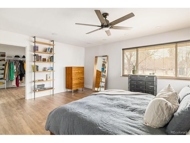 2250 N Monaco Pkwy, Denver, CO 80207