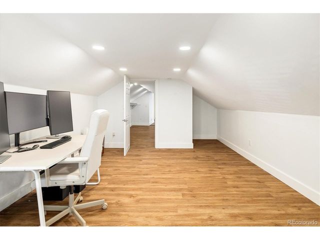 2250 N Monaco Pkwy, Denver, CO 80207