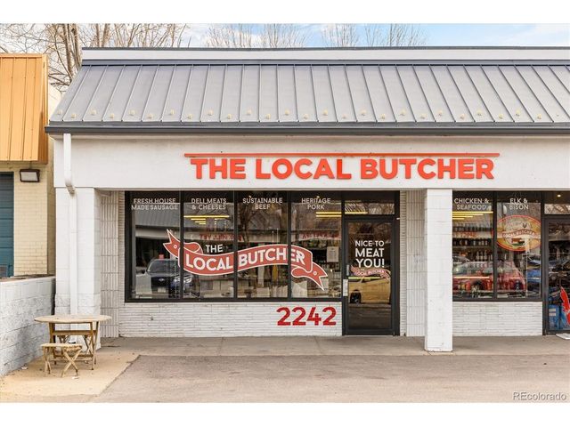 2250 N Monaco Pkwy, Denver, CO 80207