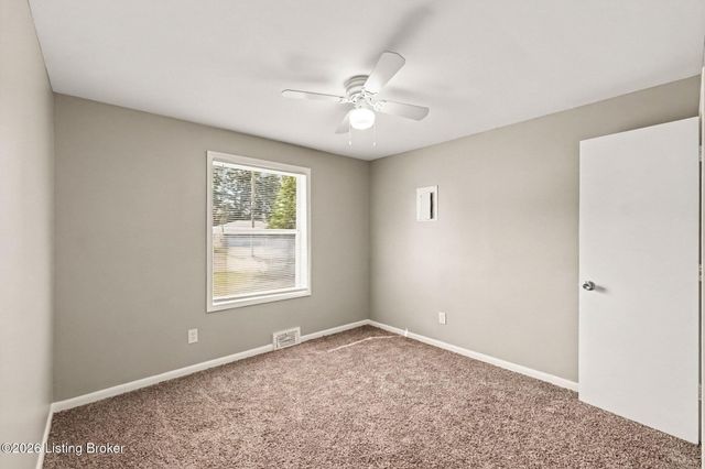6325 Krause Ave, Louisville, KY 40216