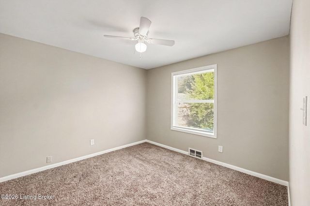 6325 Krause Ave, Louisville, KY 40216