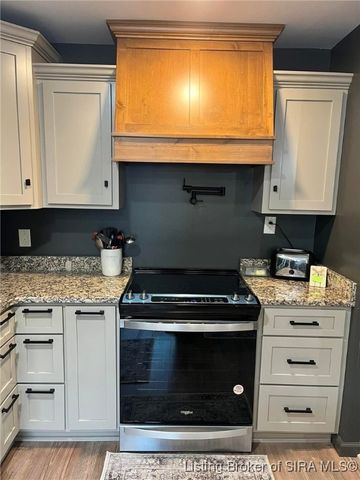 1970 Clifty Drive, Madison, IN 47250