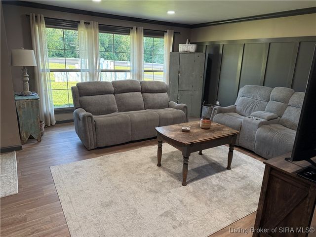 1970 Clifty Drive, Madison, IN 47250