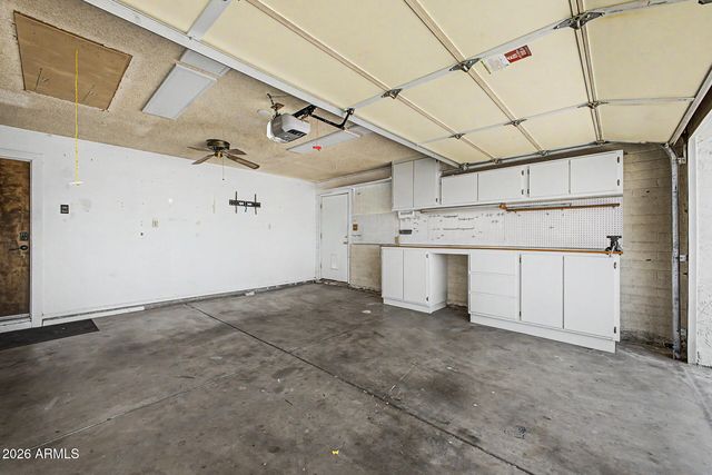 855 W LINDNER Avenue, Mesa, AZ 85210