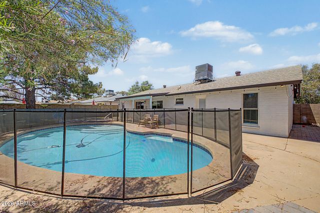 855 W LINDNER Avenue, Mesa, AZ 85210